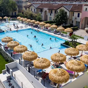  Apartment Quercia Lido Altanea Italien