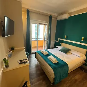 Pensionat Le Petit Bijou, Rom